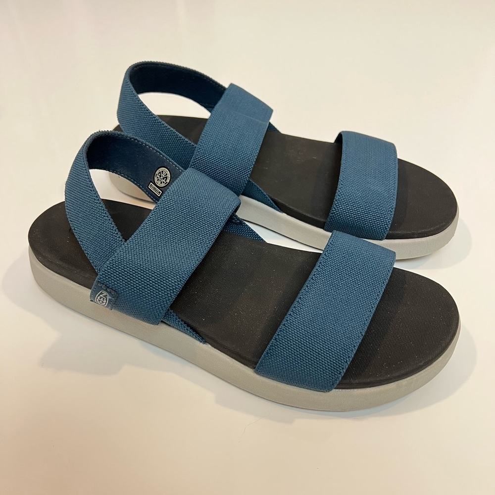 Keen Elle Backstrap Sandals Womens 10.5